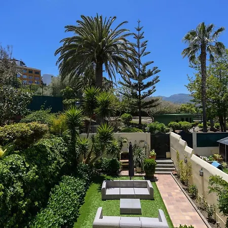 House With Cozy Garden Bbq And Free Parking Ferienhaus *