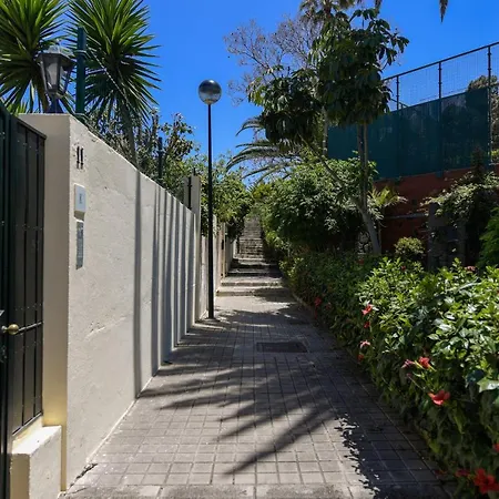 House With Cozy Garden Bbq And Free Parking Nyaraló *